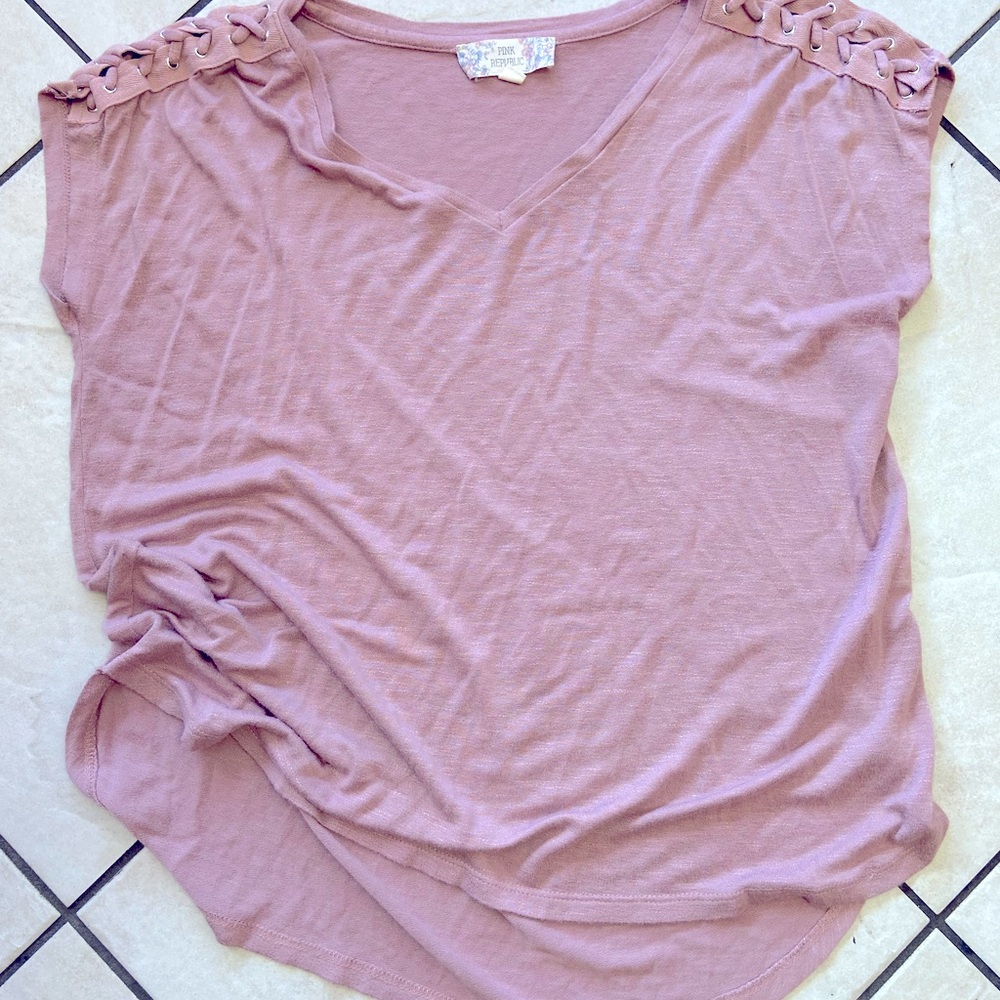 Pink Republic 👚
